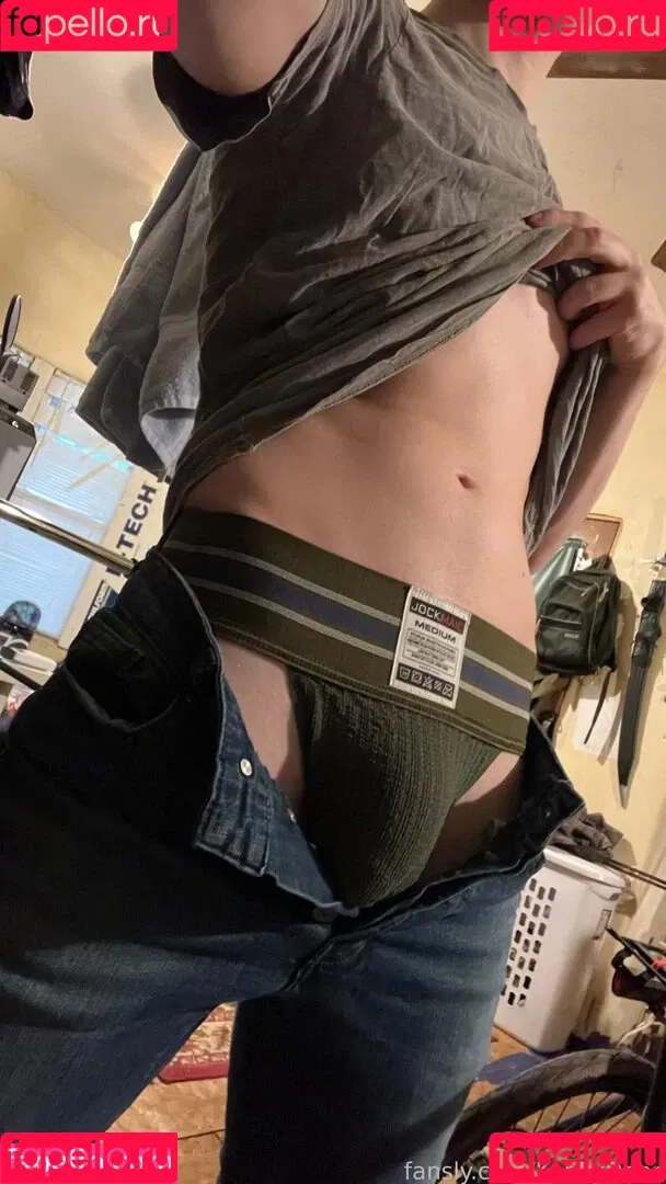 KonkyDeer Onlyfans Photo Gallery 