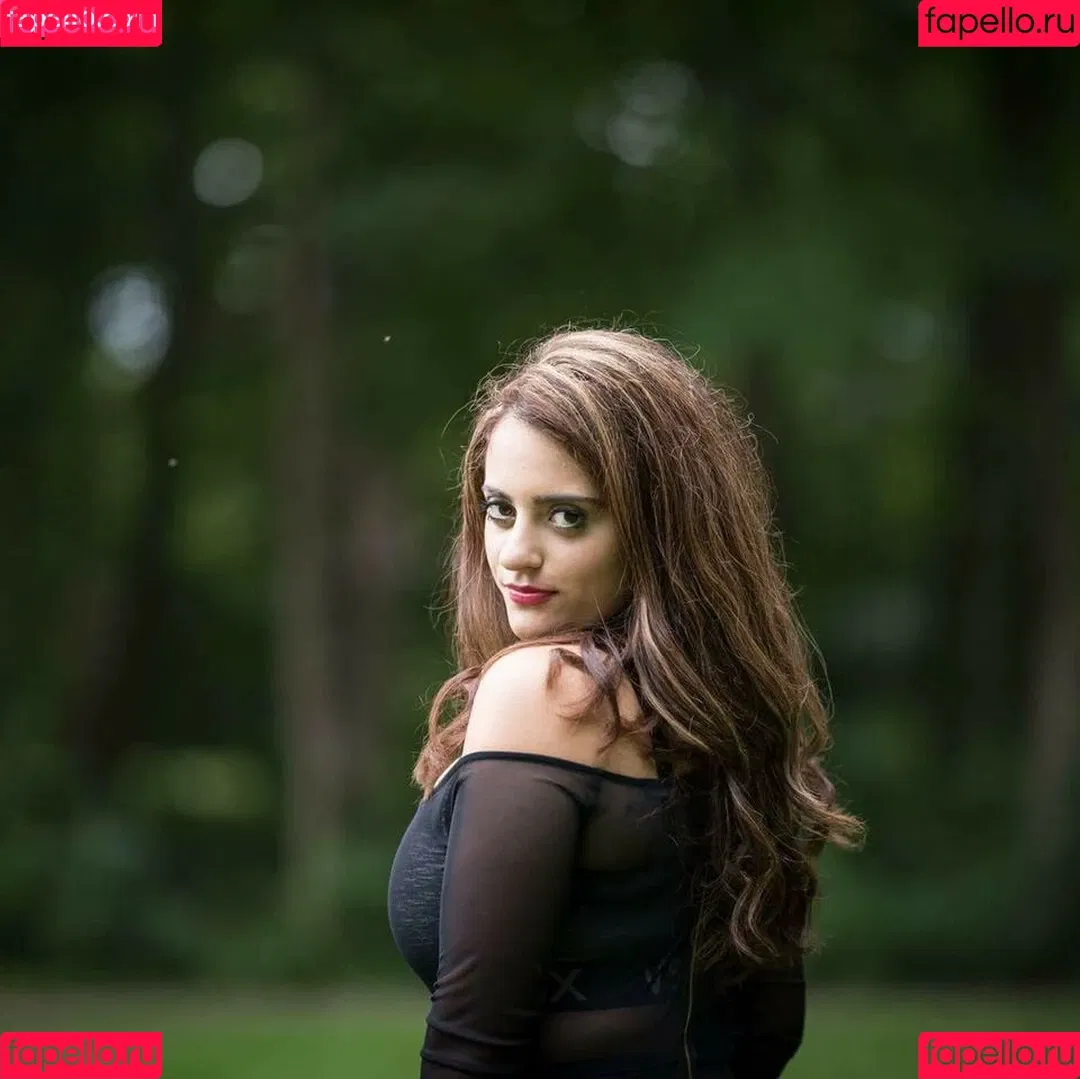 Maria Sharrad Onlyfans Photo Gallery 