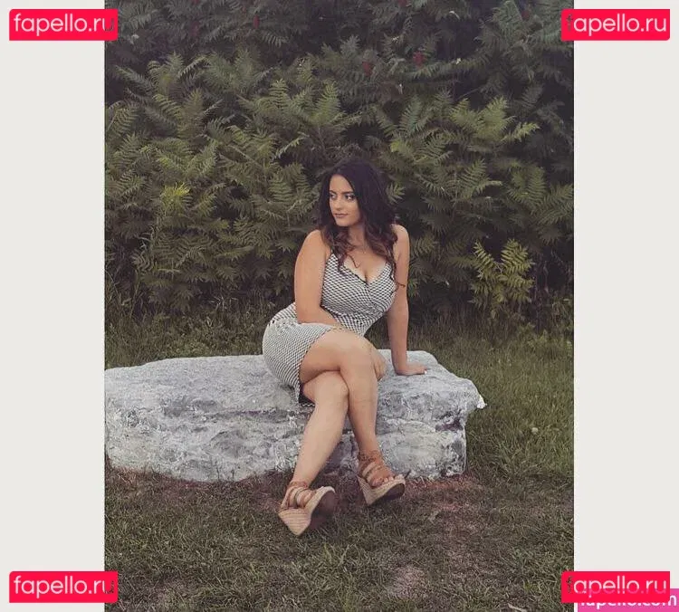 Maria Sharrad Onlyfans Photo Gallery 