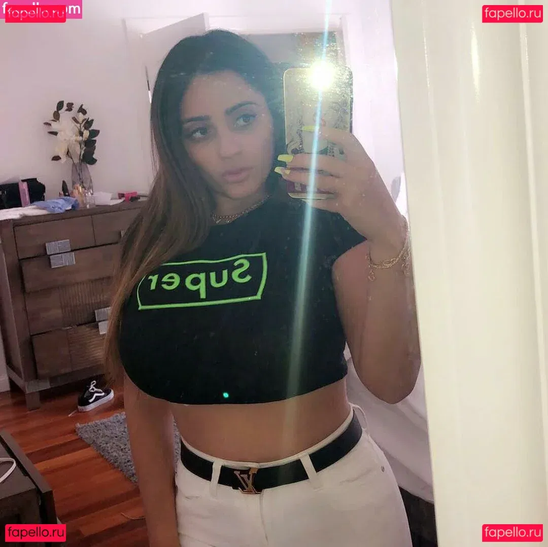 Maria Sharrad Onlyfans Photo Gallery 