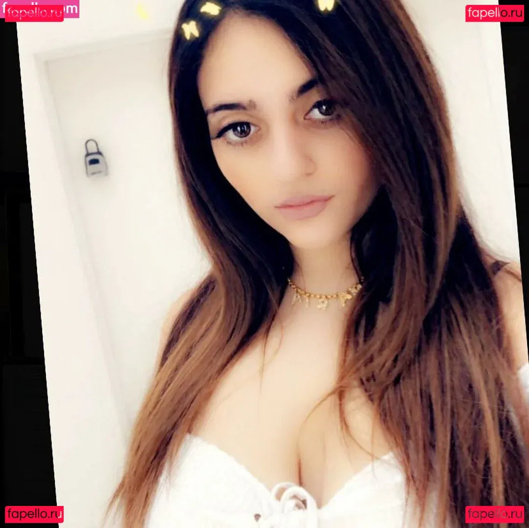 Maria Sharrad Onlyfans Photo Gallery 