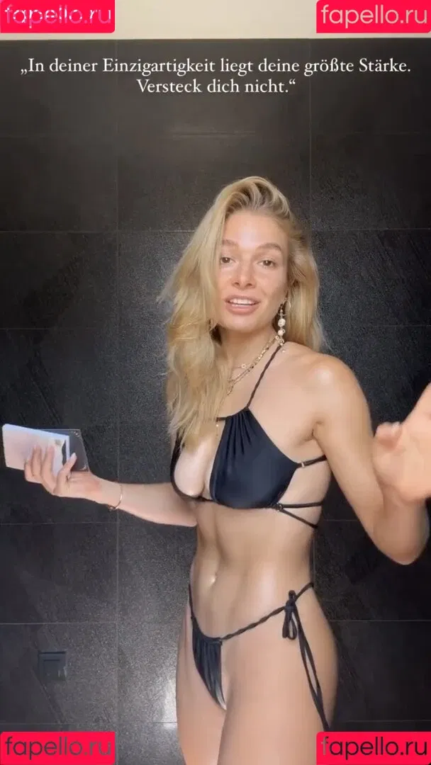 Lola Weippert Onlyfans Photo Gallery 