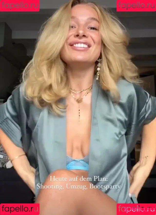 Lola Weippert Onlyfans Photo Gallery 