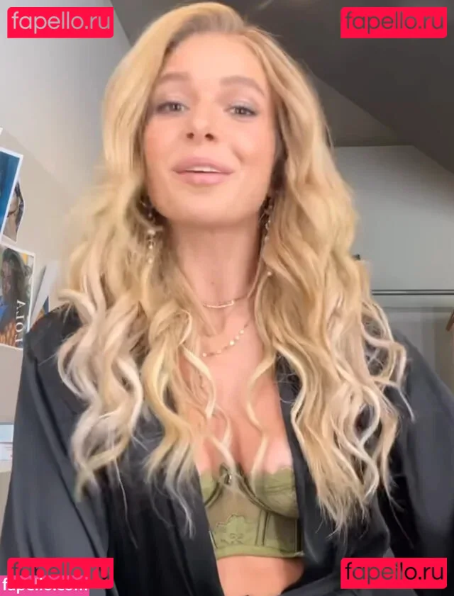 Lola Weippert Onlyfans Photo Gallery 