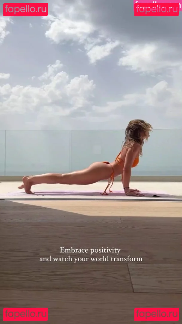 Lola Weippert Onlyfans Photo Gallery 