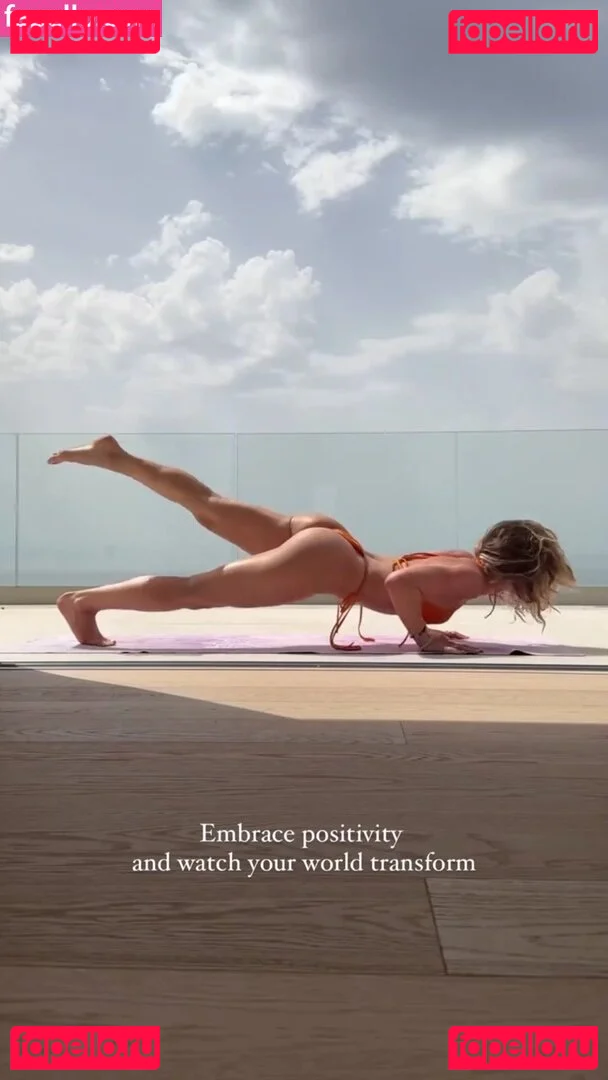 Lola Weippert Onlyfans Photo Gallery 