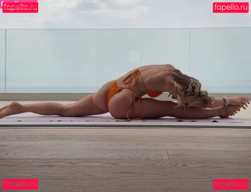 Lola Weippert Onlyfans Photo Gallery 