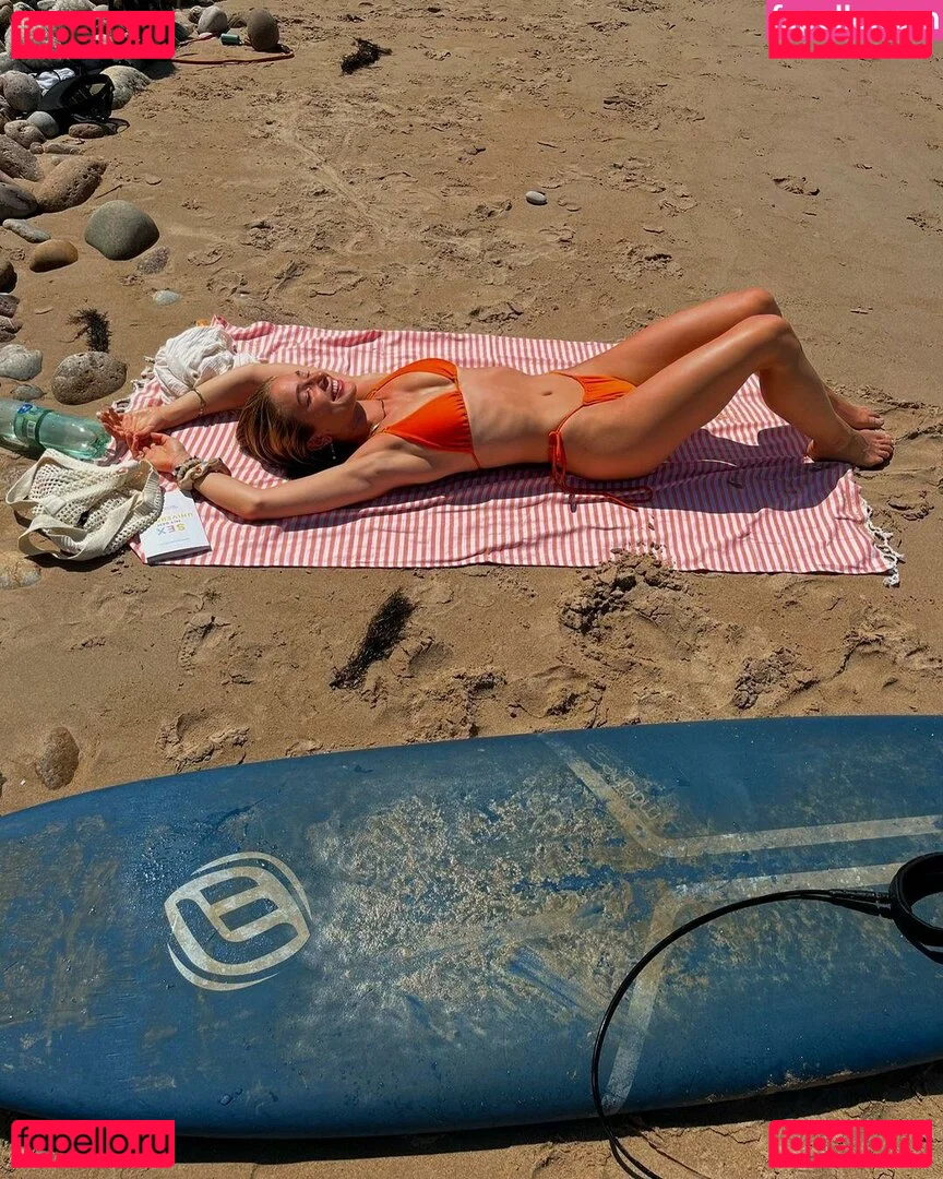 Lola Weippert Onlyfans Photo Gallery 