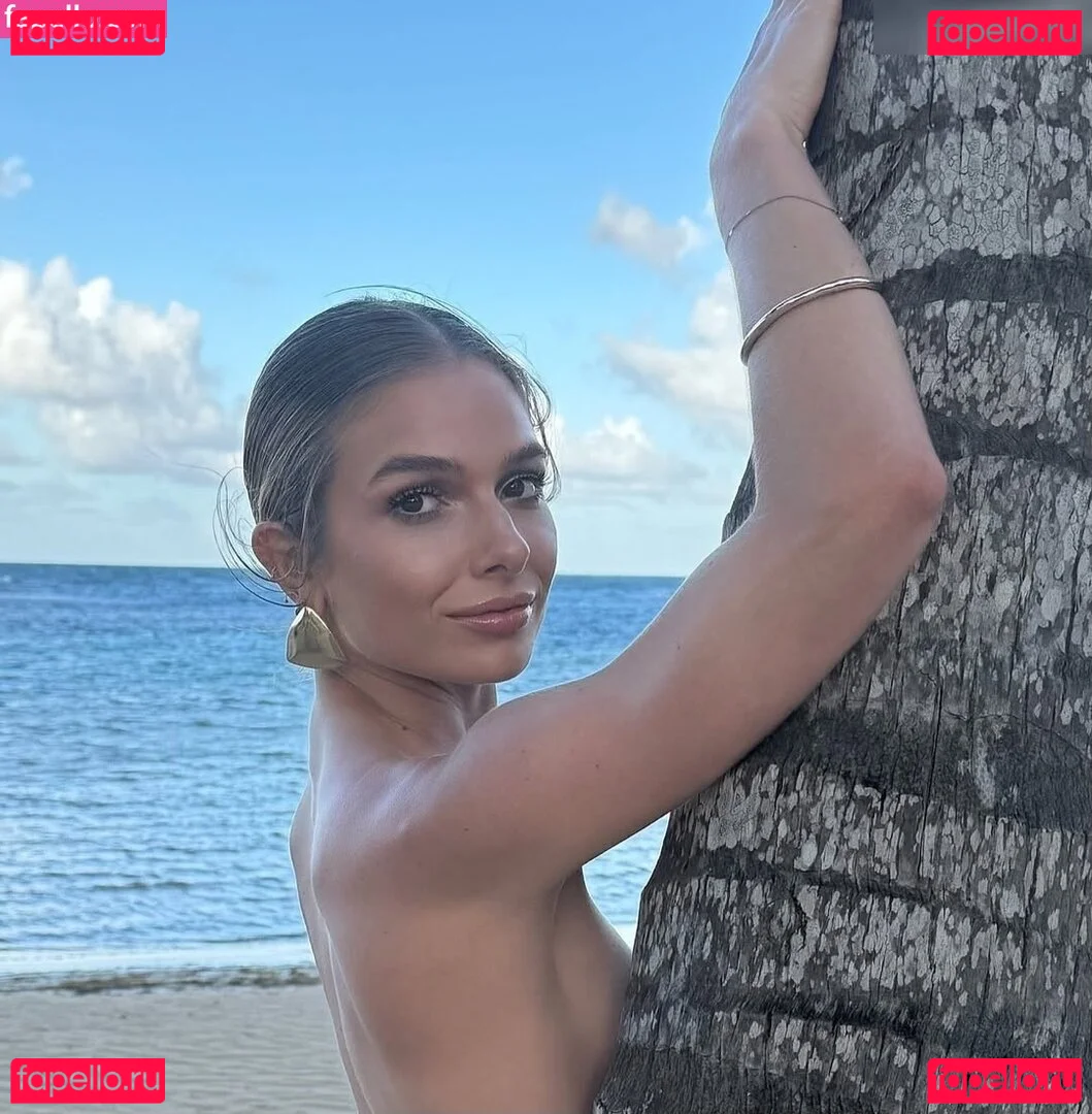 Lola Weippert Onlyfans Photo Gallery 