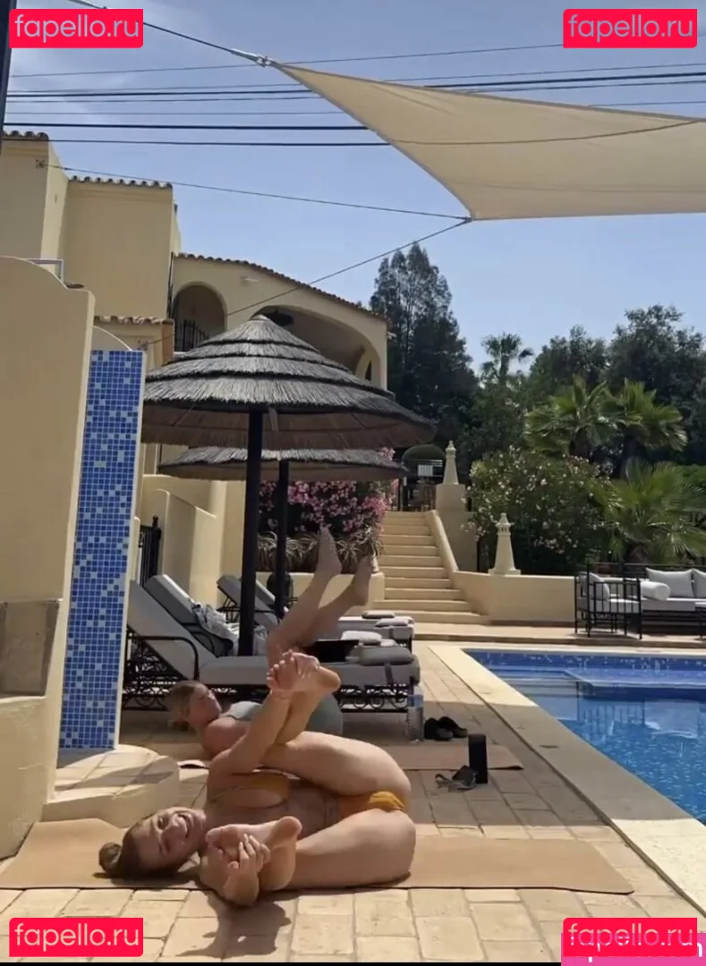 Lola Weippert Onlyfans Photo Gallery 