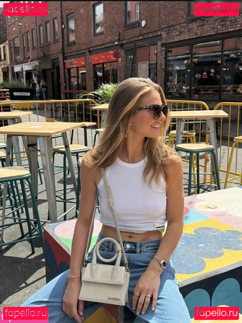 Lola Weippert Onlyfans Photo Gallery 