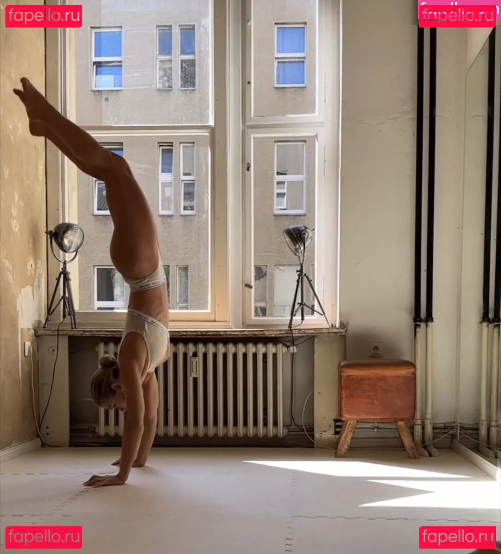 Lola Weippert Onlyfans Photo Gallery 