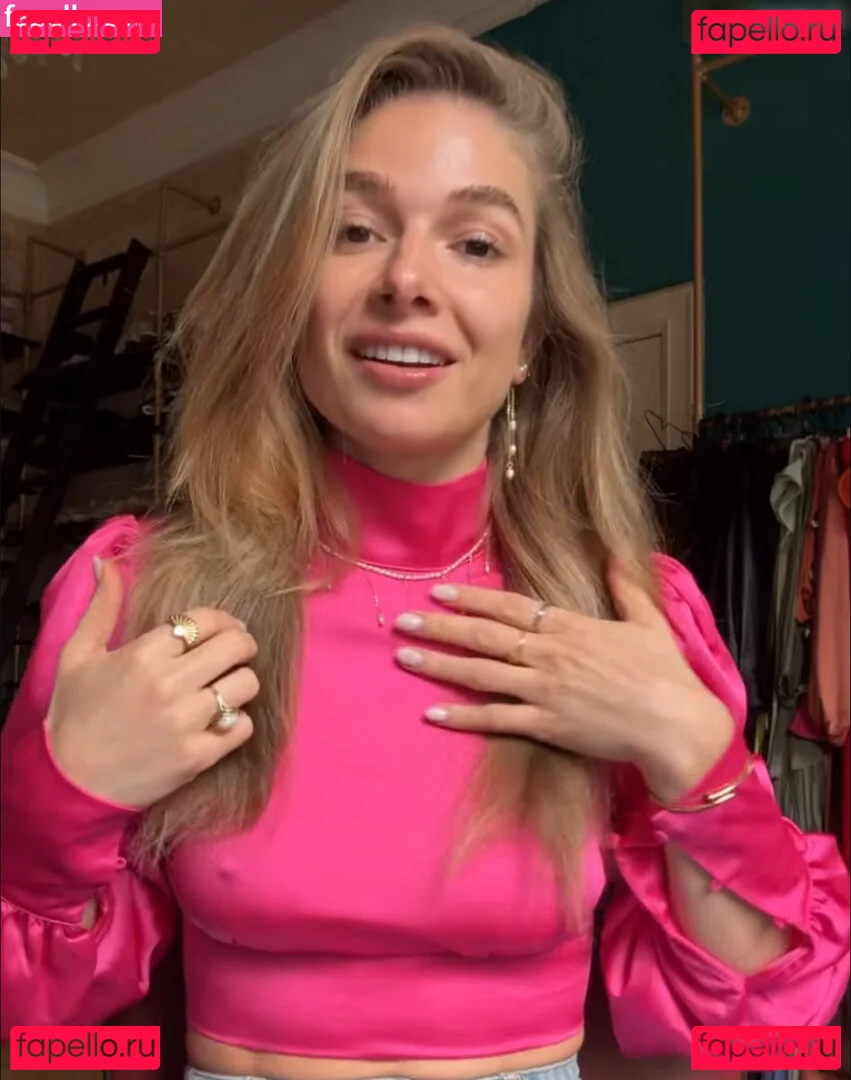 Lola Weippert Onlyfans Photo Gallery 