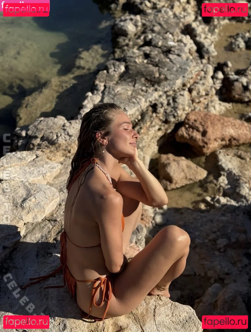 Lola Weippert Onlyfans Photo Gallery 