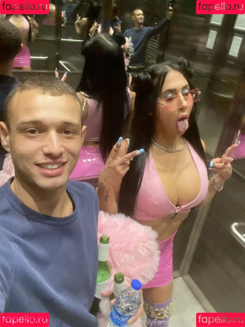 johnnylovesu Onlyfans Photo Gallery 