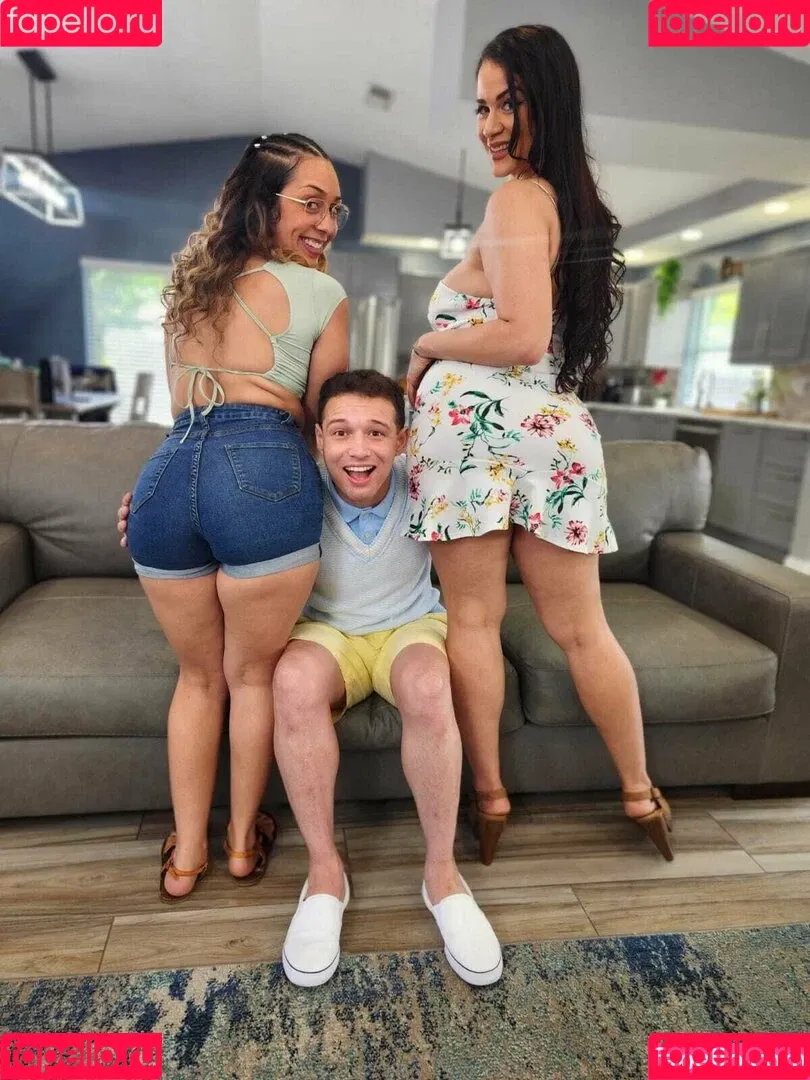 johnnylovesu Onlyfans Photo Gallery 