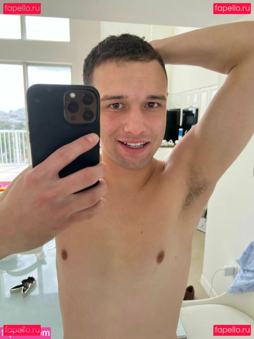 johnnylovesu Onlyfans Photo Gallery 