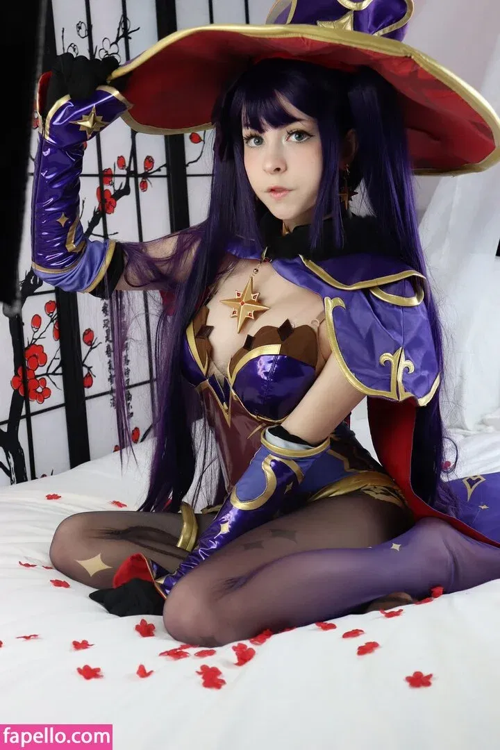 Melondoki Onlyfans Photo Gallery 