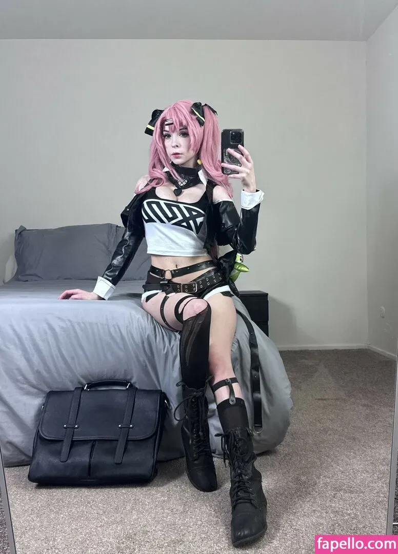 Melondoki Onlyfans Photo Gallery 