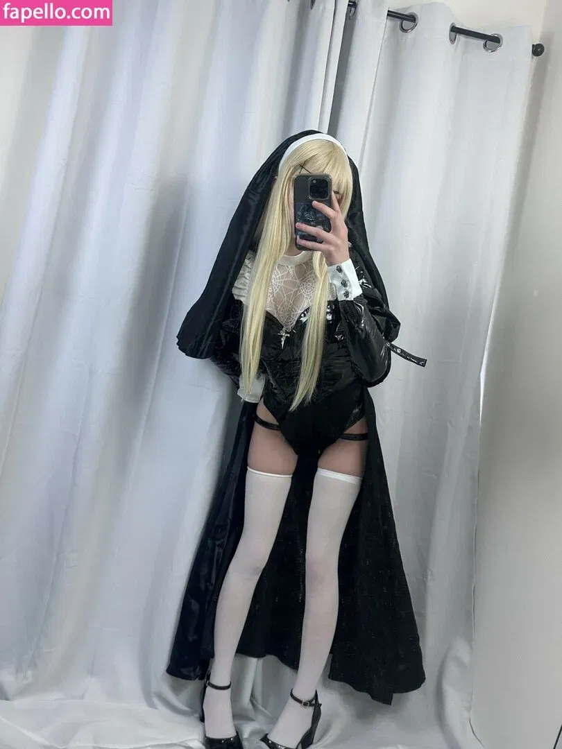 Melondoki Onlyfans Photo Gallery 