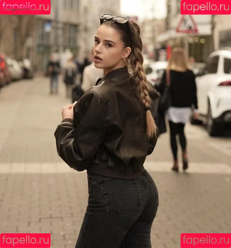 Karlotta Nila Onlyfans Photo Gallery 