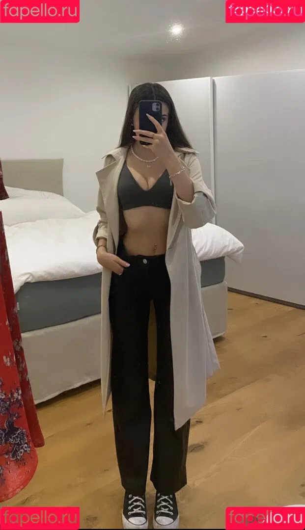 Karlotta Nila Onlyfans Photo Gallery 