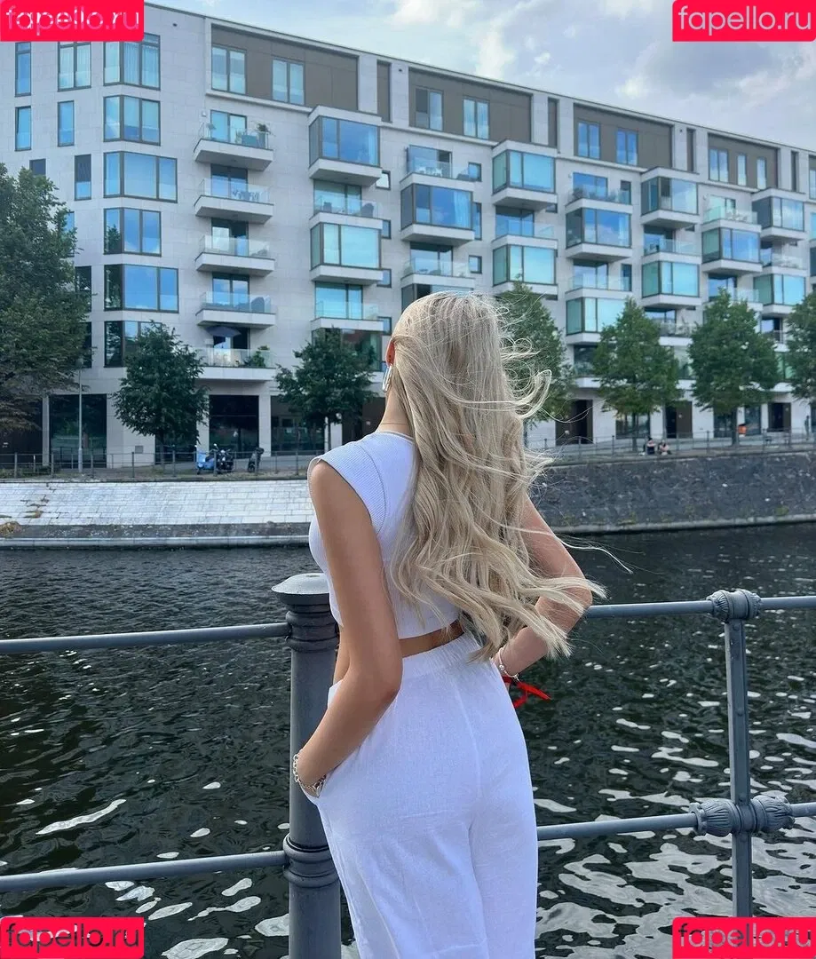 Karlotta Nila Onlyfans Photo Gallery 