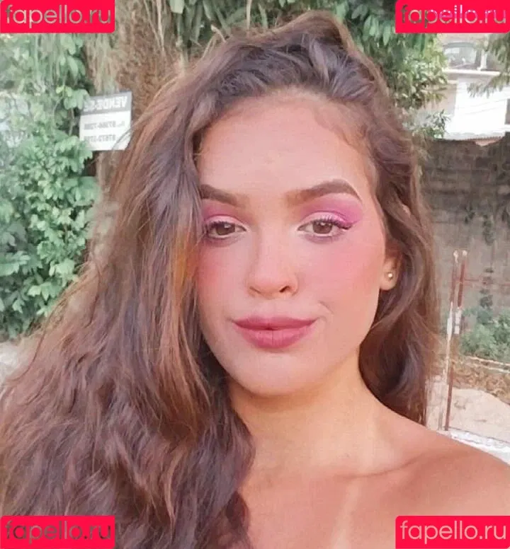 Izabelly Linhares Onlyfans Photo Gallery 