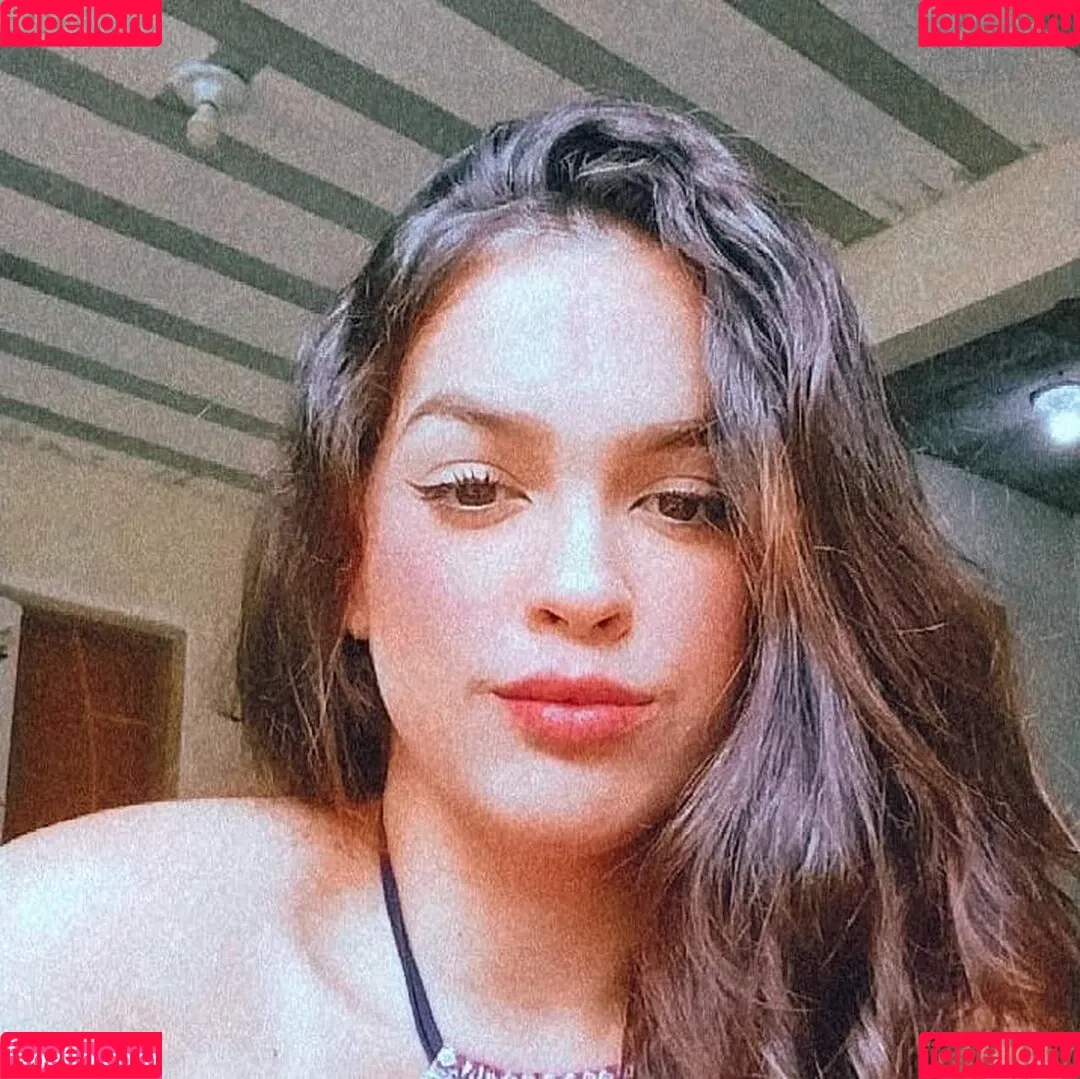Izabelly Linhares Onlyfans Photo Gallery 