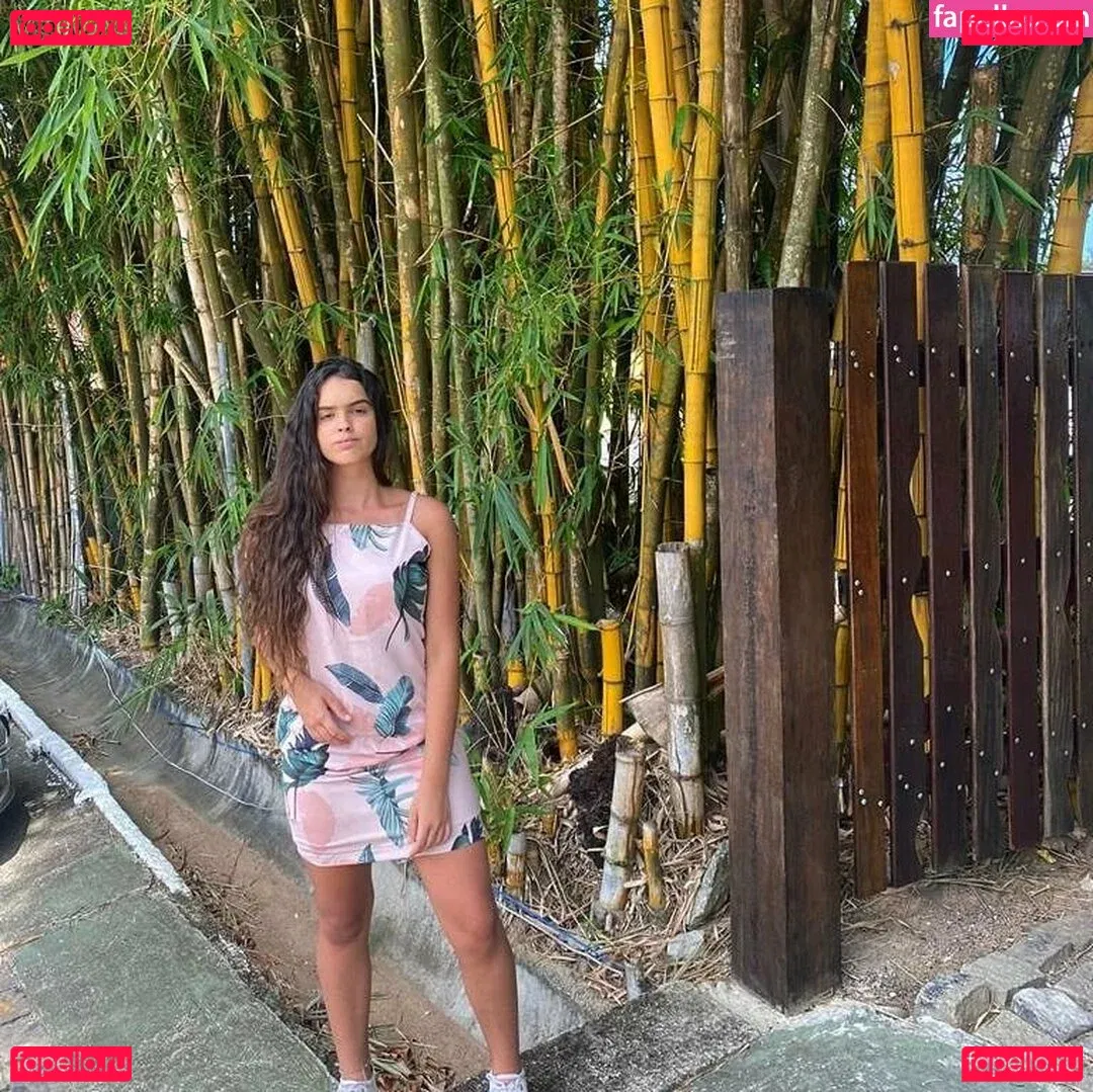 Izabelly Linhares Onlyfans Photo Gallery 