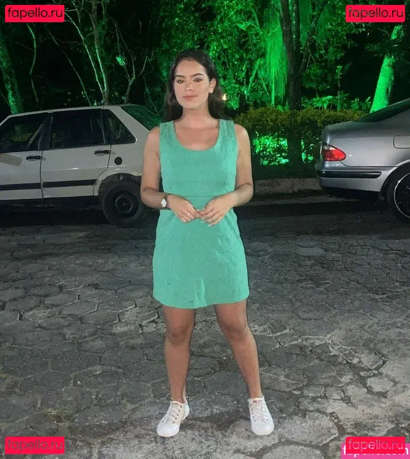 Izabelly Linhares Onlyfans Photo Gallery 