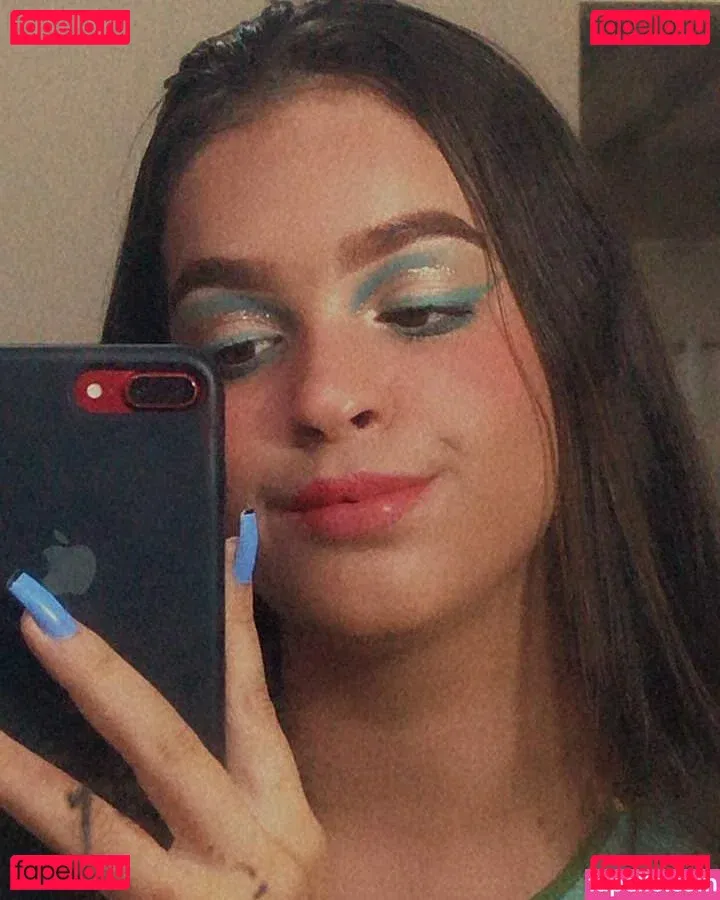 Izabelly Linhares Onlyfans Photo Gallery 