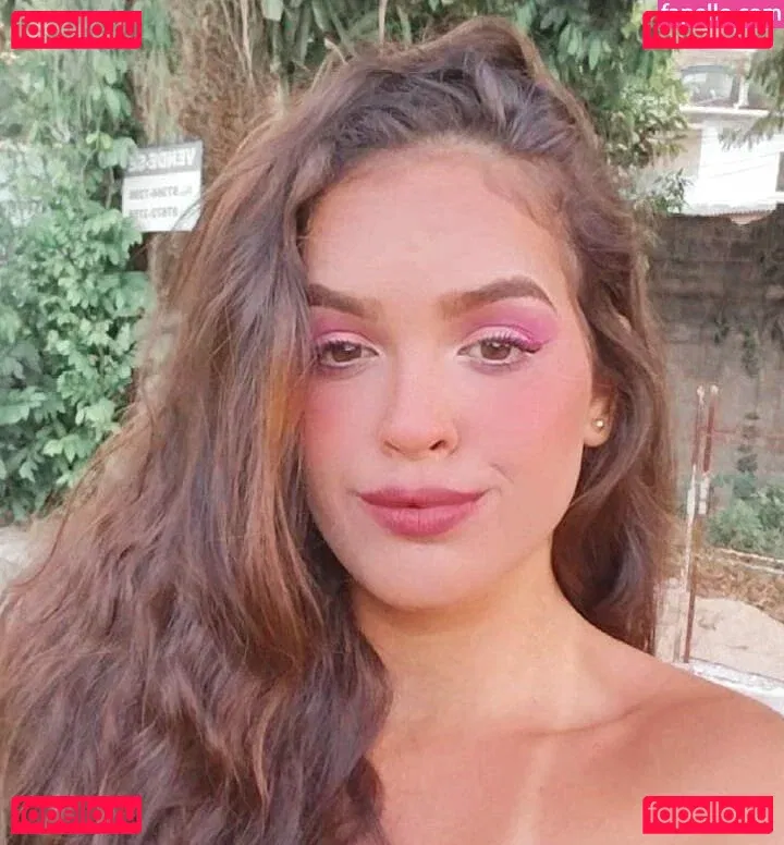 Izabelly Linhares Onlyfans Photo Gallery 