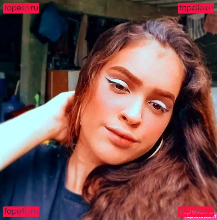 Izabelly Linhares Onlyfans Photo Gallery 