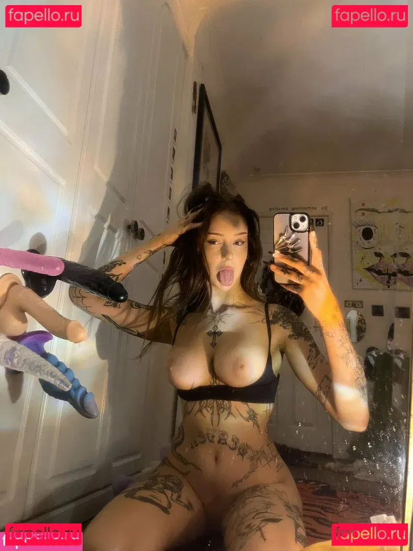 liverinrose Onlyfans Photo Gallery 