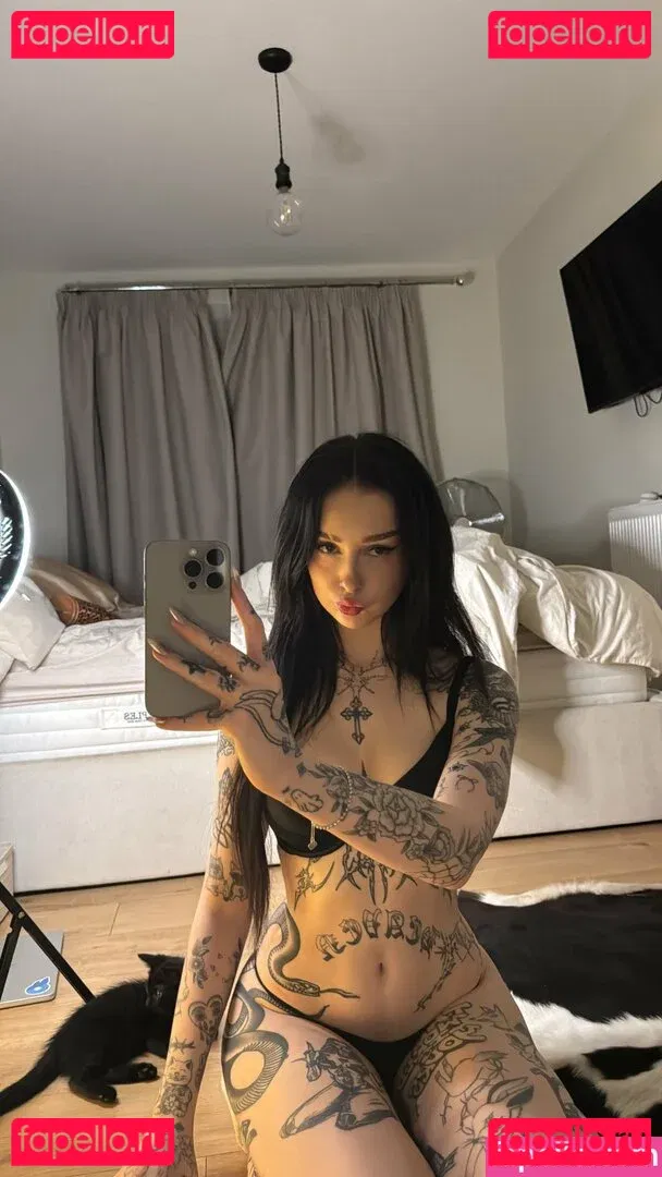 liverinrose Onlyfans Photo Gallery 