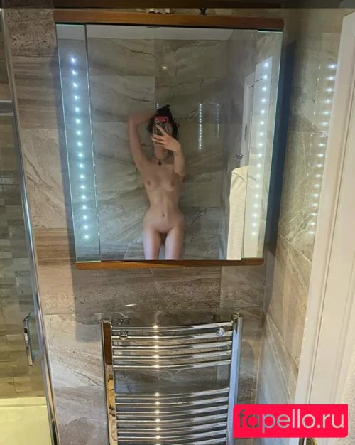 liverinrose Nude Onlyfans Photo 23