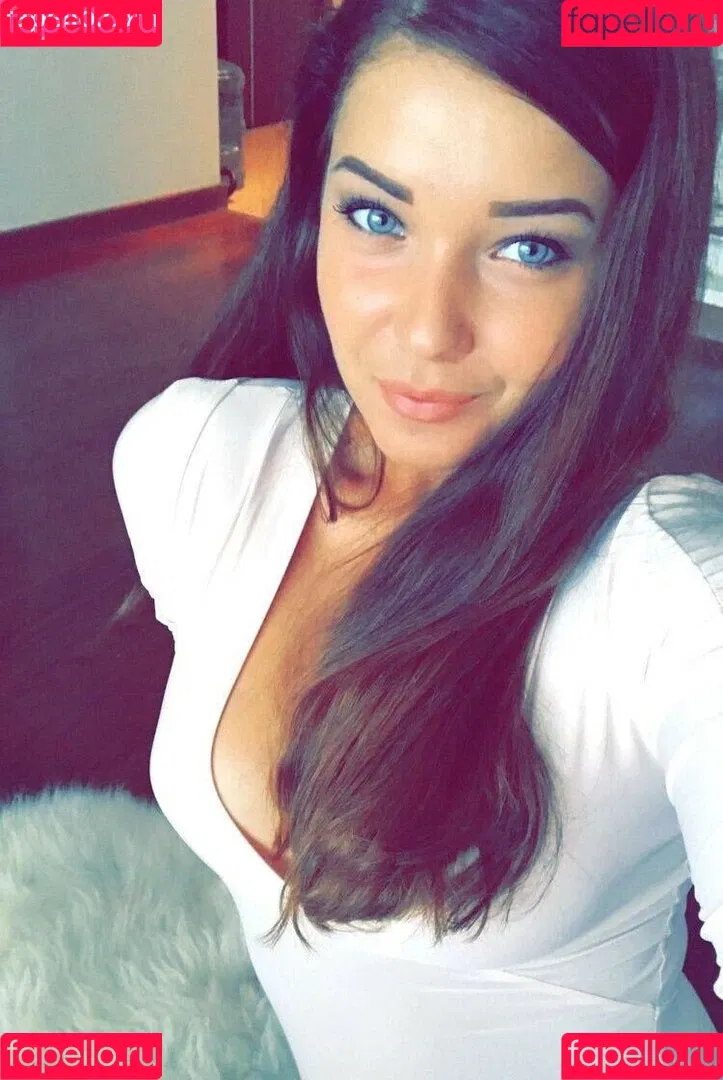 Divine Ramona Onlyfans Photo Gallery 