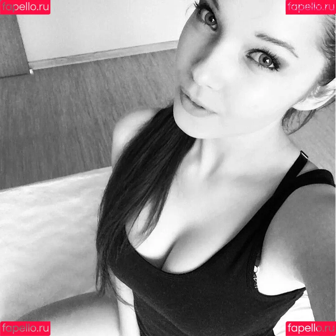 Divine Ramona Onlyfans Photo Gallery 