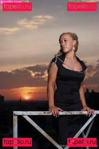 racheldolezal Onlyfans Photo Gallery 