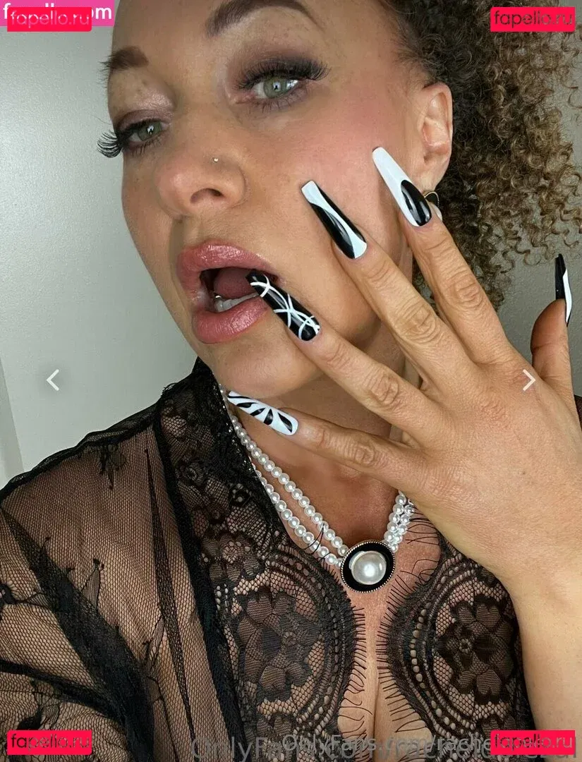 racheldolezal Onlyfans Photo Gallery 