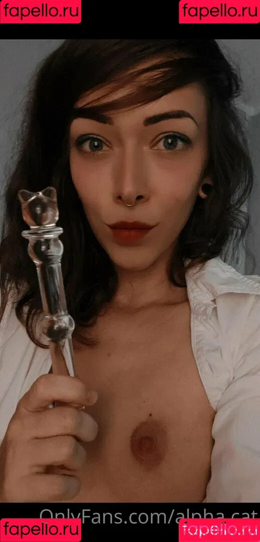 ubucat Onlyfans Photo Gallery 