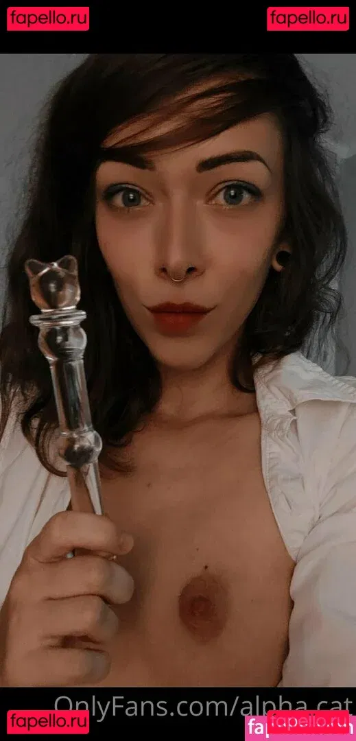 ubucat Onlyfans Photo Gallery 