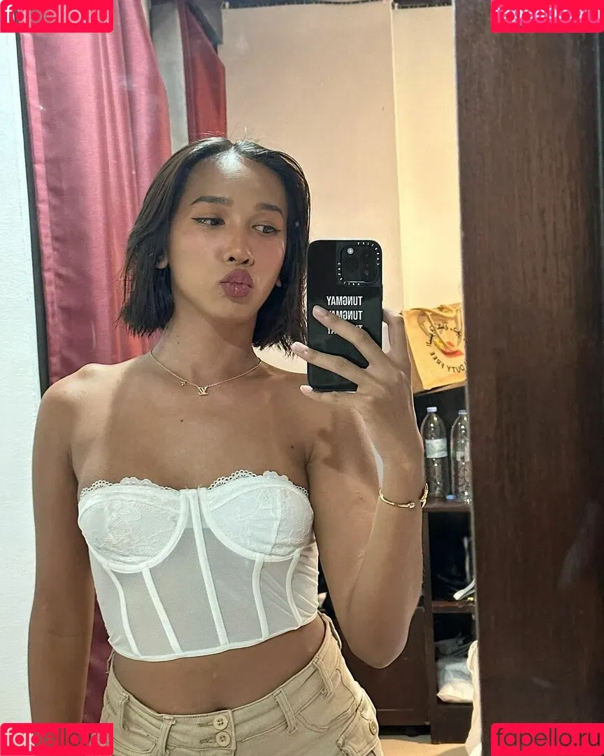 Ladyboy May Thanya Onlyfans Photo Gallery 