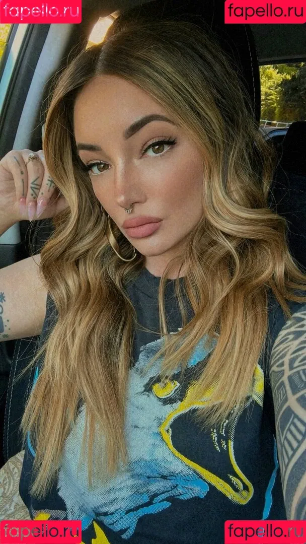 Brittany Zapata Onlyfans Photo Gallery 