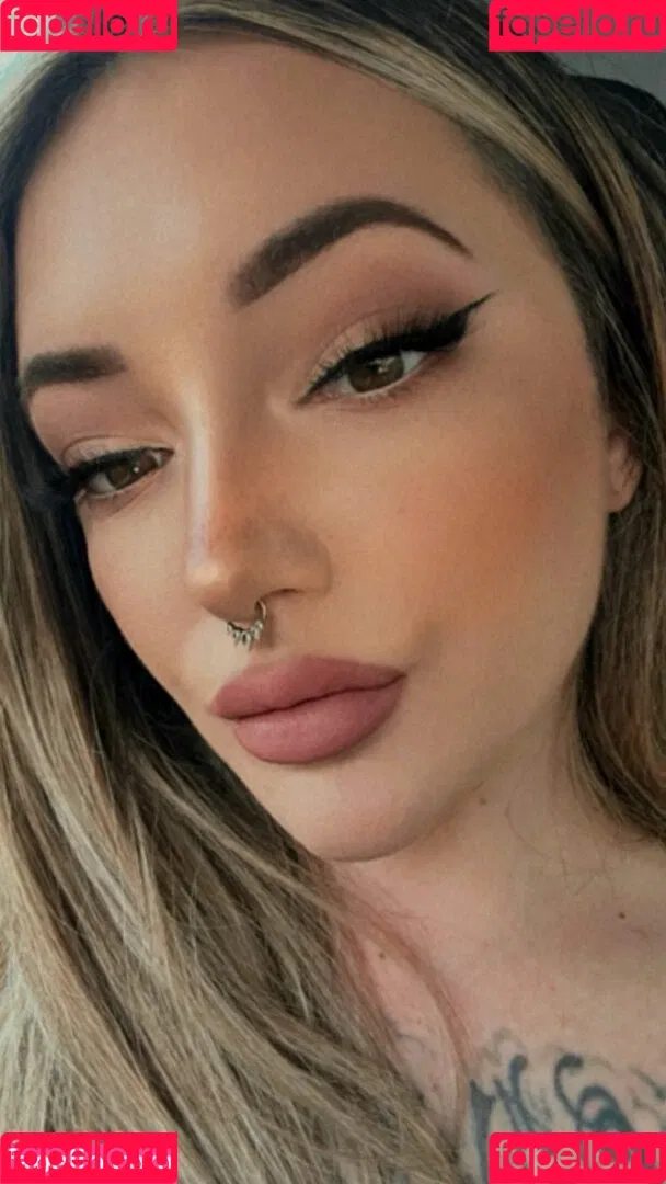 Brittany Zapata Onlyfans Photo Gallery 