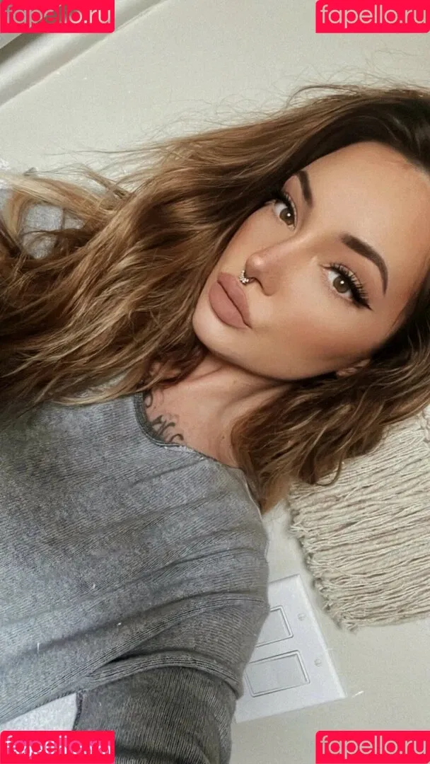 Brittany Zapata Onlyfans Photo Gallery 