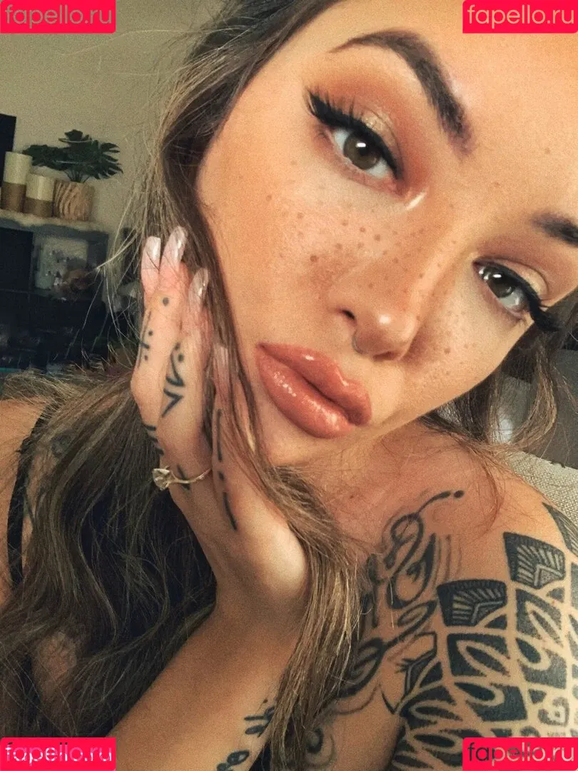 Brittany Zapata Onlyfans Photo Gallery 