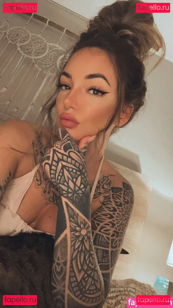 Brittany Zapata Onlyfans Photo Gallery 