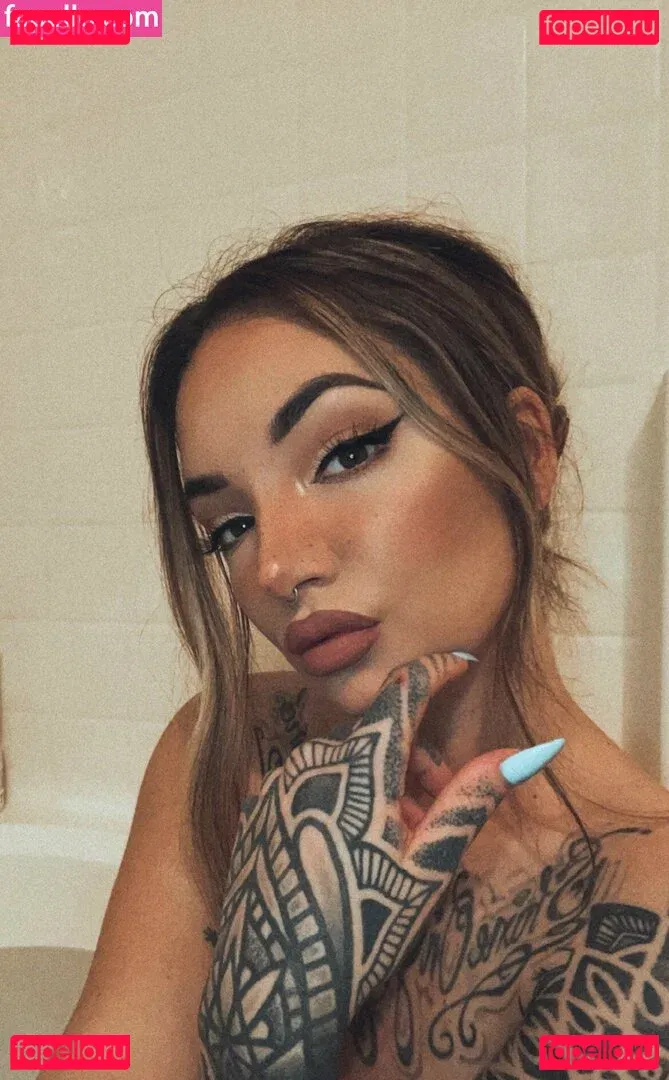 Brittany Zapata Onlyfans Photo Gallery 